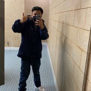 Meet your Posher, Cesar